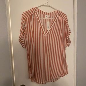 Gap salmon and white blouse